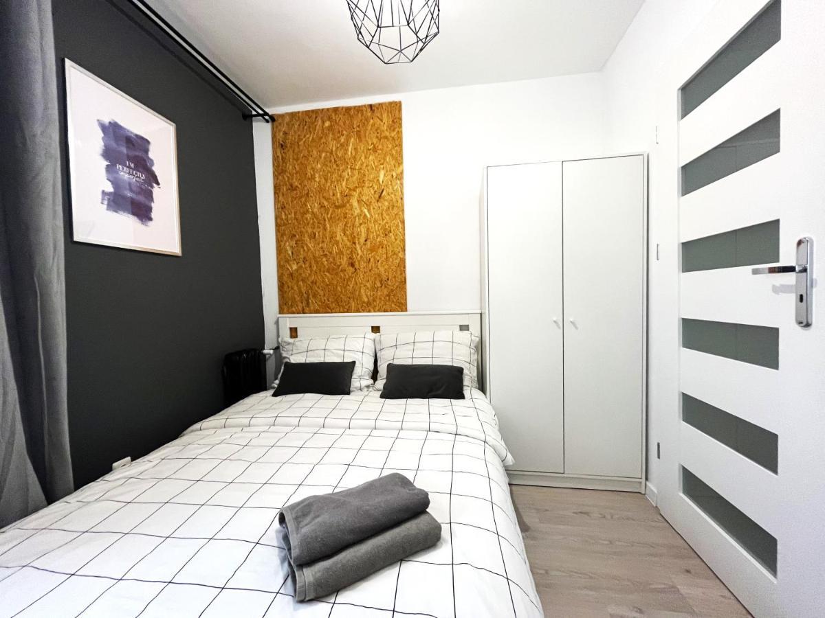 Traugutta Apartment ~ Self Check-In 24H ~ Lift Wrocław Exteriör bild